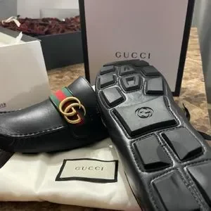 Gucci | Shoes | Gucci Black 8 2 9 Leather Driver With Web  display picture 2